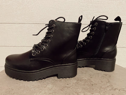 London Black Combat Boots